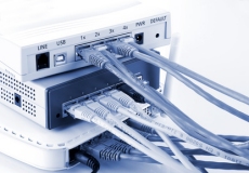 Equipements Telecom 
		Routeurs, Firewall, Points d'Accs Wifi...
